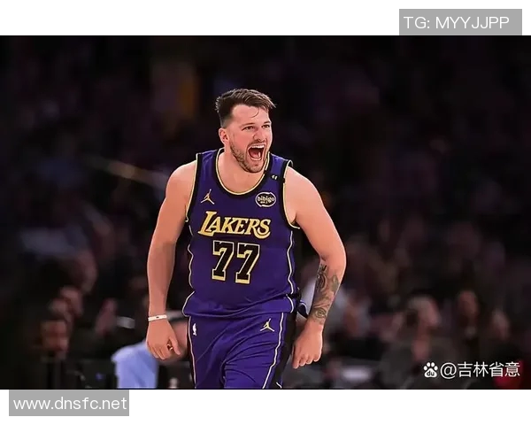 东契奇谈詹姆斯缺阵和他在场边聊了很多 会不惜一切代价赢球